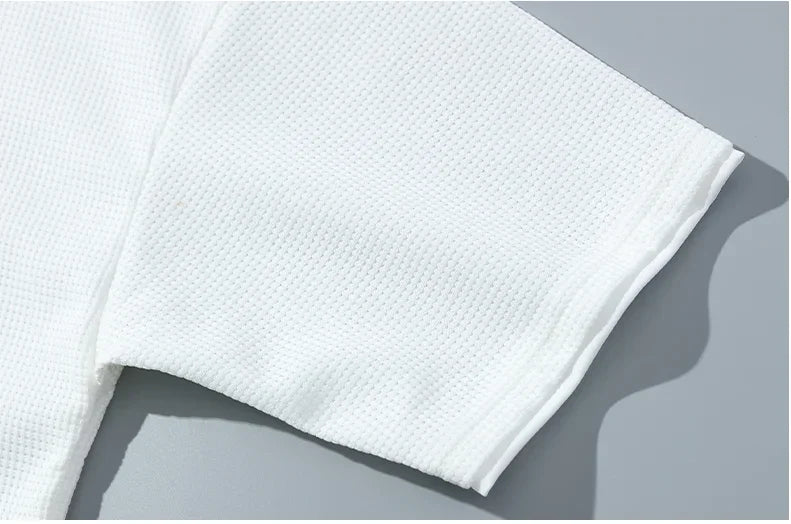 A 2025 new summer outdoor short-sleeved round-neck T-shirt and breathable shorts two-piece fashionable sporty casual suit